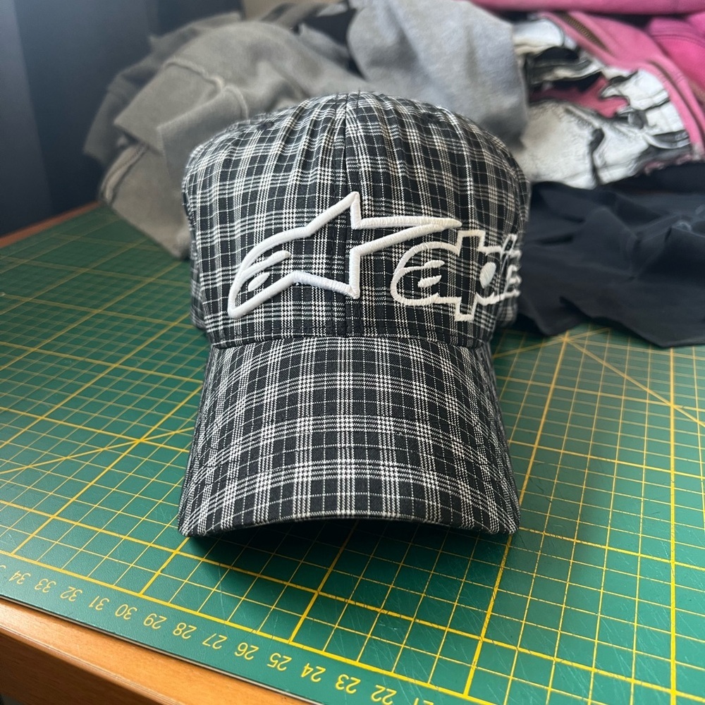 Rare vintage Alpinestars plaid hat